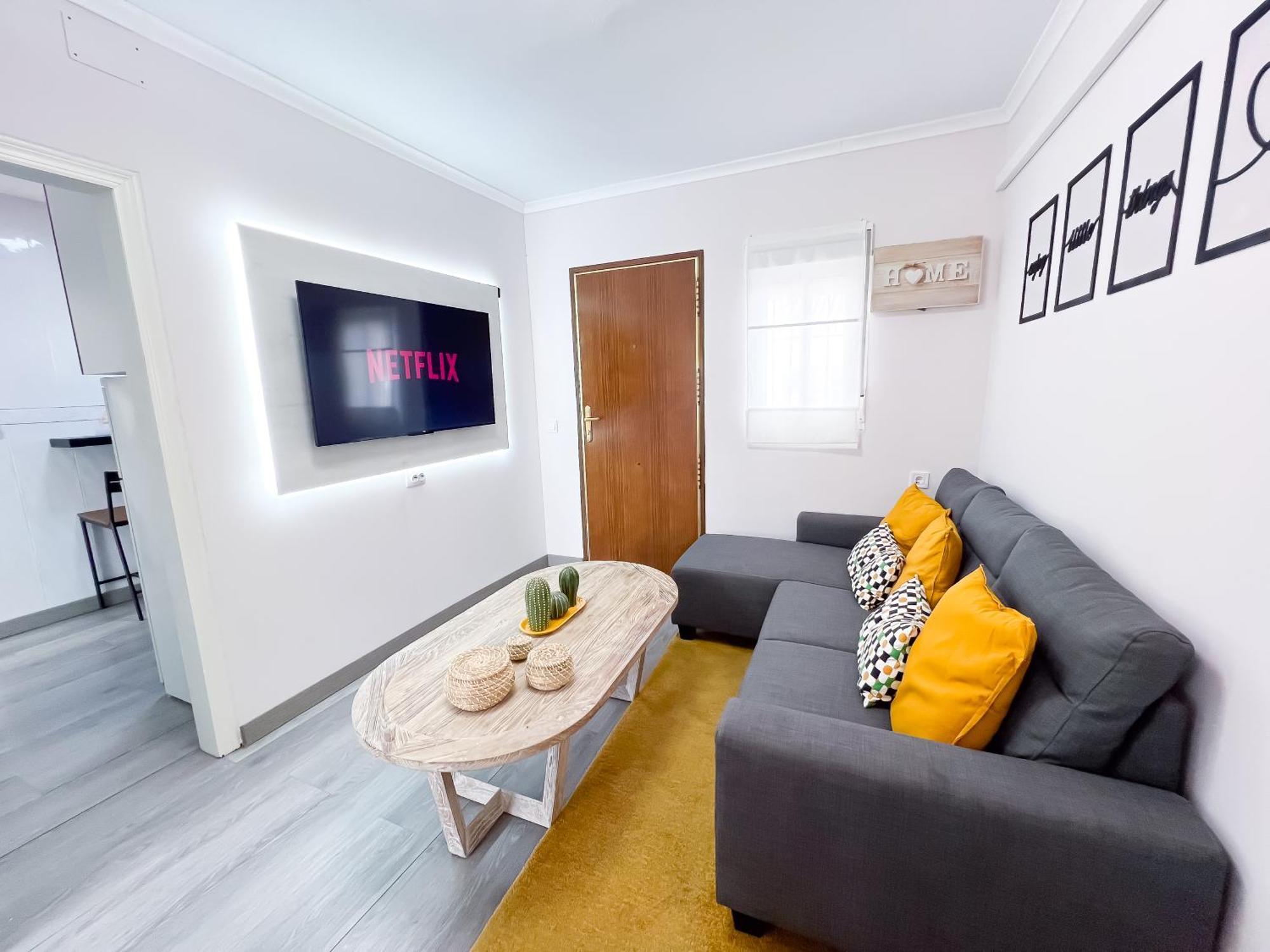 Apartment El Encanto Andaluz 200M From Fuengirola Beach Dış mekan fotoğraf